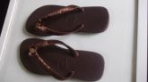 Sandalias bordadas