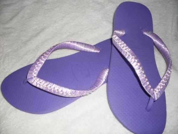 Sandalias Havaianas bordadas